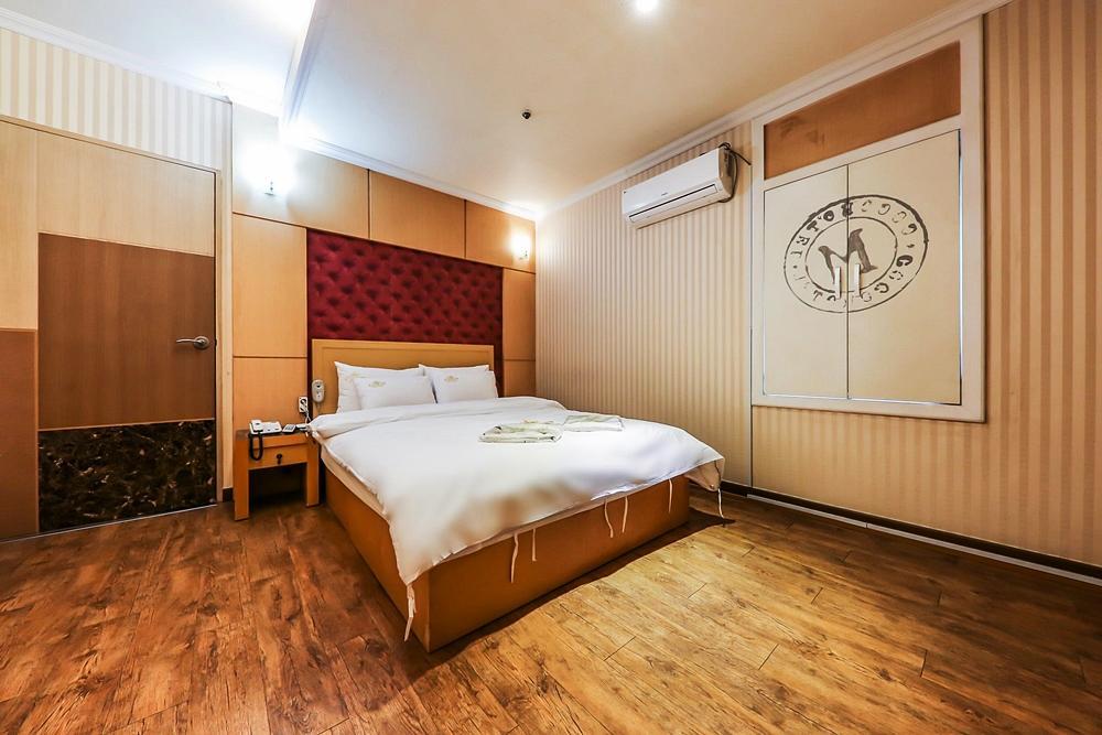 Coco Hotel Τσεονγκού Εξωτερικό φωτογραφία